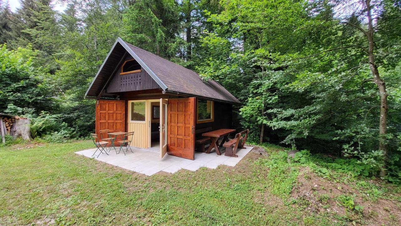 ホテル Glamping Fikfak ブレッド エクステリア 写真